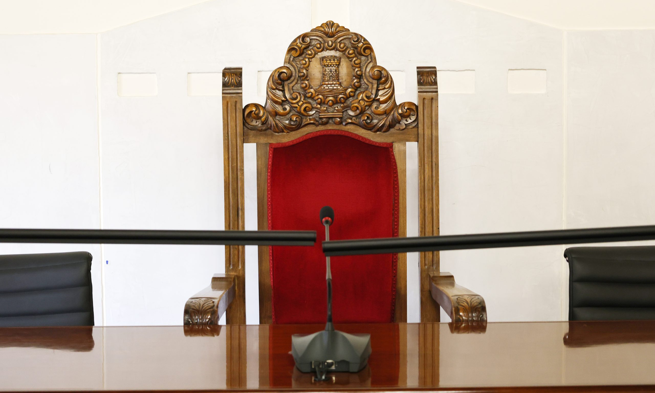 sala-de-plens-8-scaled.jpg